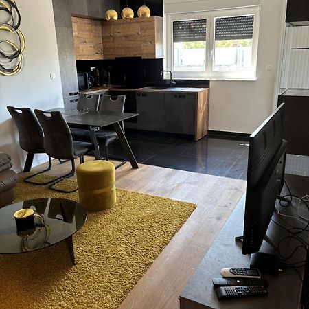 City East Apartment Zagreb With Private Parking ภายนอก รูปภาพ