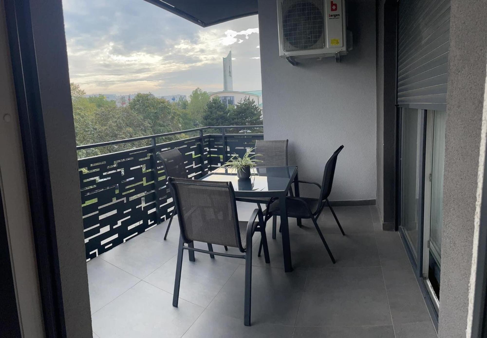City East Apartment Zagreb With Private Parking ภายนอก รูปภาพ