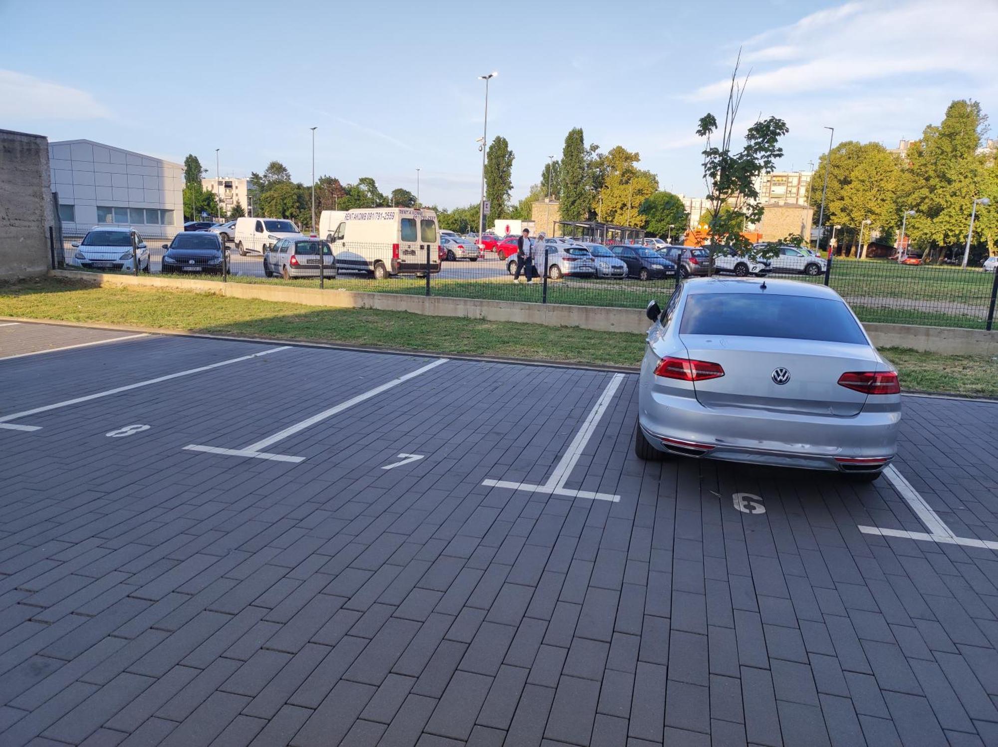 City East Apartment Zagreb With Private Parking ภายนอก รูปภาพ